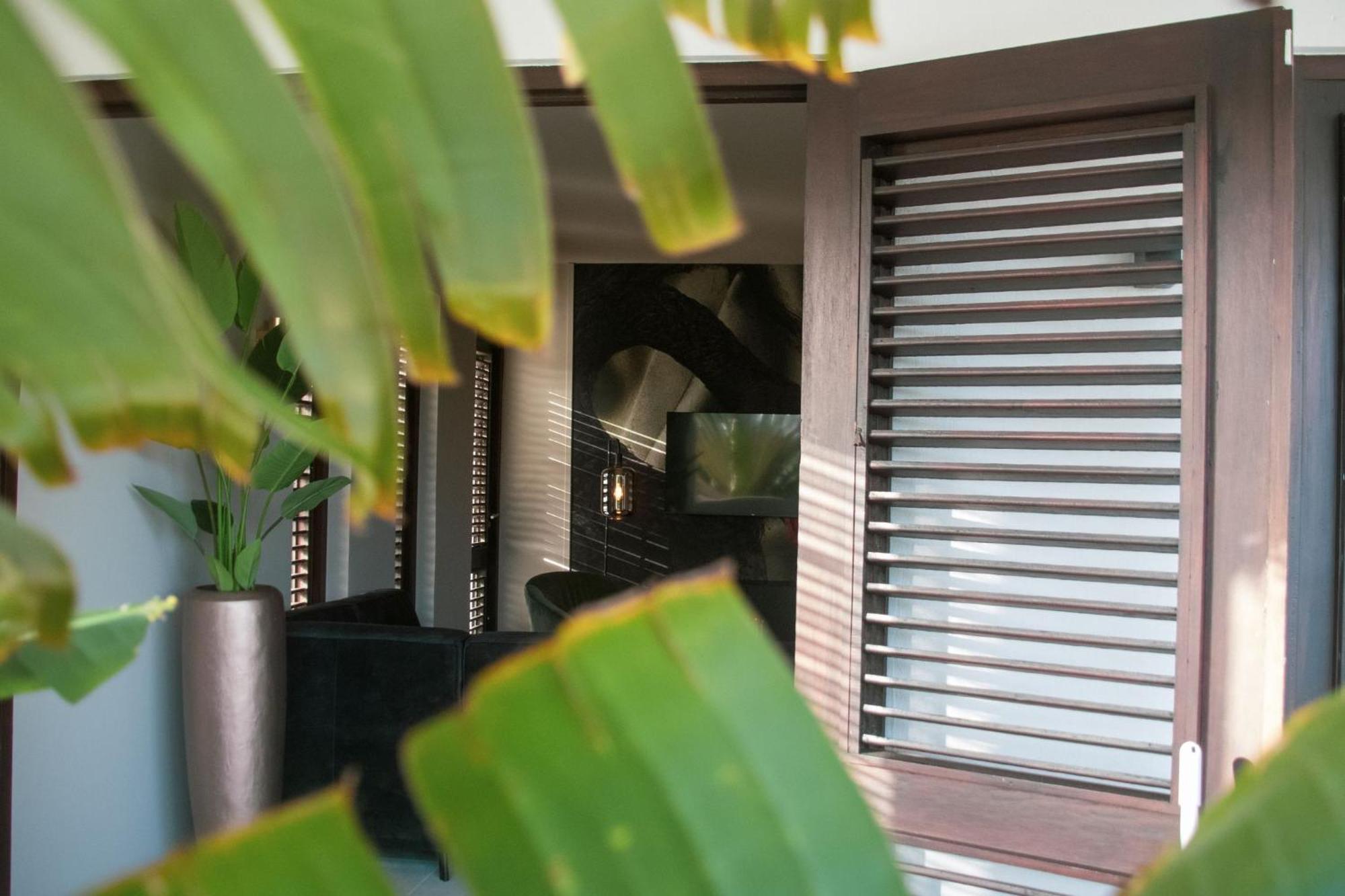 Major. Suites Curacao Willemstad Exterior foto